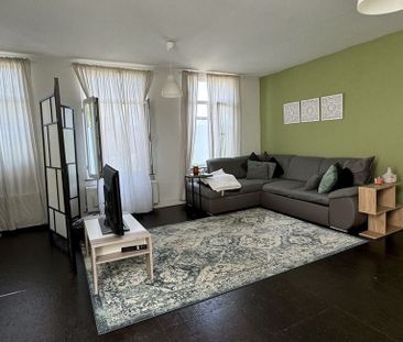 Appartement te huur in Berchem voor € 750 met 1 slaapkamer - Photo 1
