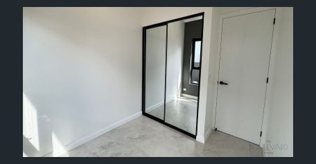 2 Bedroom Home! - Photo 2