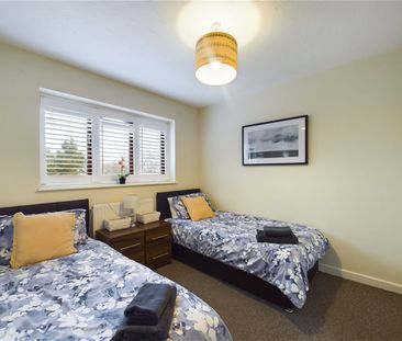 Lamden Way, Burghfield Common, Reading, Berkshire, RG7 - Photo 6
