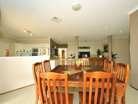 Baldivis - Photo 2