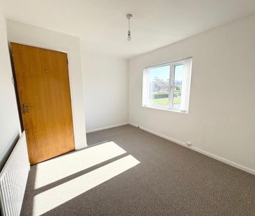 17 Abbey Ring, Holywood, BT18 9NS - Photo 4