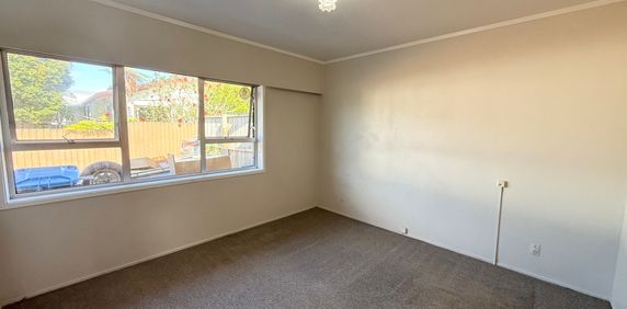 Round about Royal Oak&mldr; - Photo 2