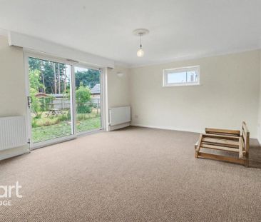 4 bedroom semi-detached bungalow to rent - Photo 6