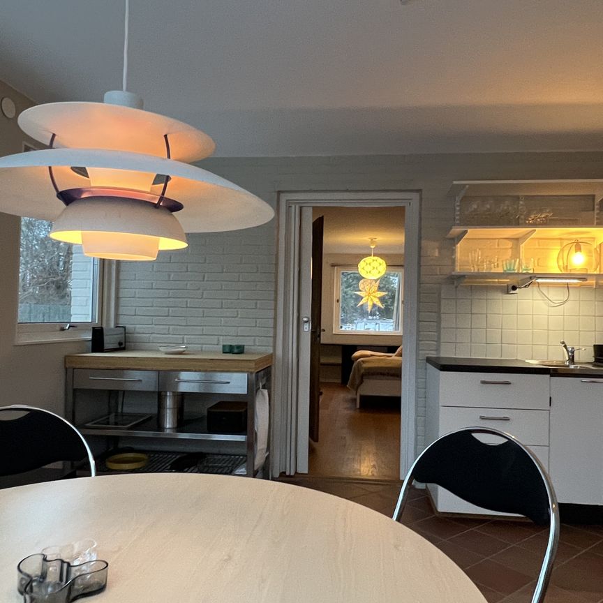 Vargungevägen, Saltsjö-Duvnäs - Photo 1