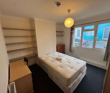 Southampton Street Room 2 - Photo 3