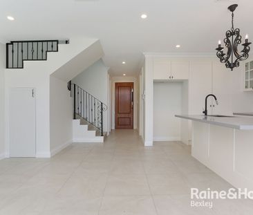 2/45 Lorraine Ave, Bardwell Valley, NSW 2207 - Photo 3