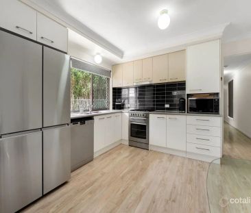 “Your Modern Retreat Awaits - McDowall’s Hidden Gem” - Photo 5