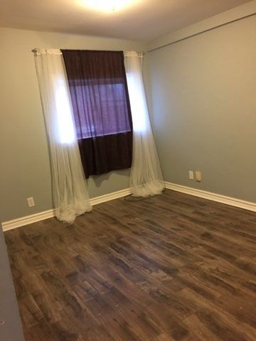 For Lease - 250 Main Street Unit# 4, King, Ontario - Photo 4