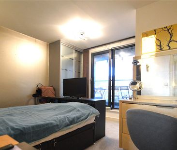 Masons Avenue, Croydon, Surrey, CR0 - Photo 5