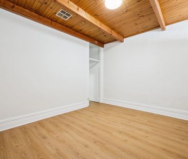 Bluestone beauty with the parklands as southern parklands your back... - Photo 4