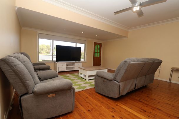 9 Bungown Place Mount Austin NSW - Photo 1