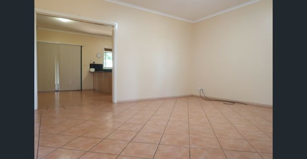 Well located 3 bedroom home - Photo 1