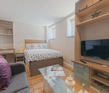 Studio to rent - Photo 6