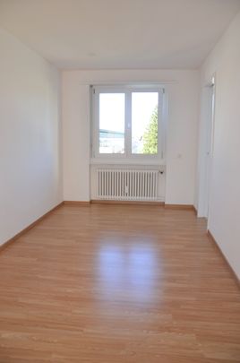 "moderne 3.5-Zimmer-Wohnung mit Balkon an ruhiger, sonniger Lage" - Foto 1