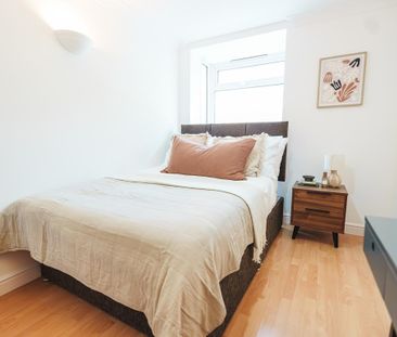 2 bedroom flat to rent - Photo 6