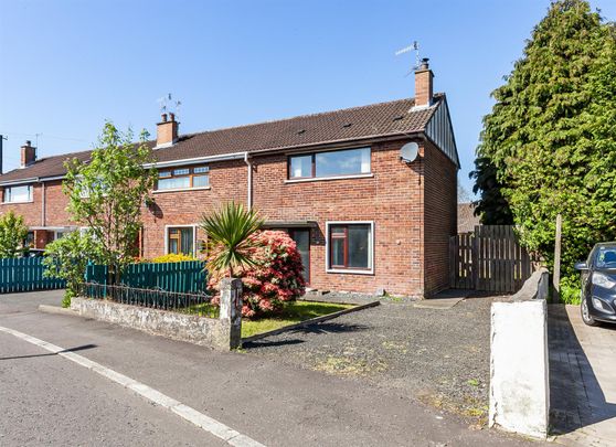 48 Coronation Crescent - Photo 1