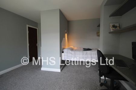 1 Bedroom Bedsit for rent in Midland Road - Photo 4