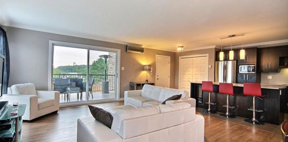 LE PRESTIGE À VAL-BÉLAIR | Splendide 5½ de 1500 pi² dans un rond-point - Photo 2