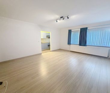 Gezellig appartement nabij centrum Dilbeek. (1e verdieping - lift a... - Photo 6