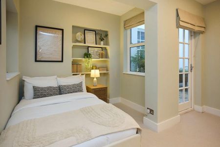 3 bedroom flat to rent - Photo 5