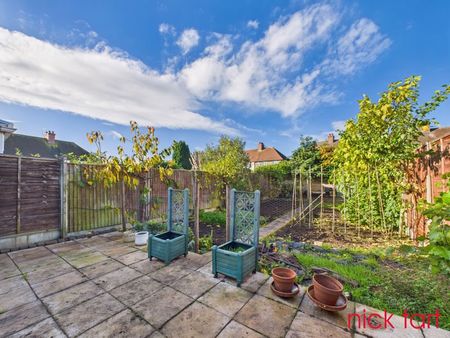 Priory Road, Bridgnorth, Shropshire, WV15 5EJ - Photo 5