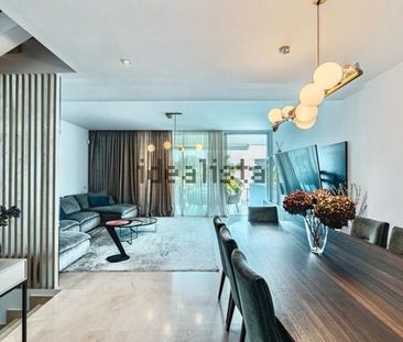 Alquiler de chalet adosado en Urbanización Lomas del Pozuelo - Photo 3