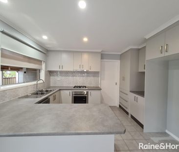 AS GOOD AS NEW - Photo 6