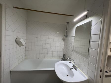 Appartement BOULEVARD SAINT MARCEAUX - Photo 2