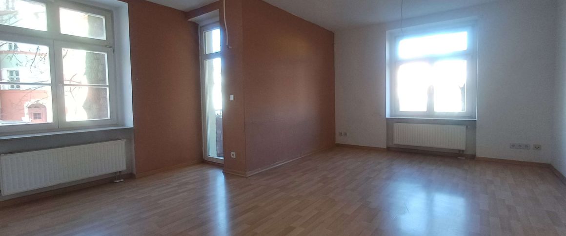 +++ große 2 Zimmer Wohnung mit Balkon sowie Stellplatz +++ - Photo 1