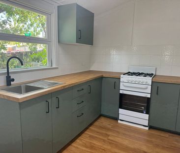 Prime Position Studio Living - Photo 5