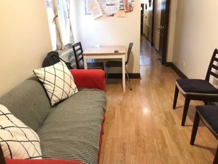 6 Bed - Grange Avenue, Earley - Photo 2