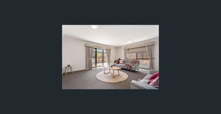 Spacious 4-Bedroom Home with Abundant Natural Light - Photo 5