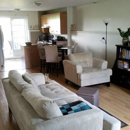 Crabtree, Triplex, 4 1/2, demi sous-sol, 1075 $ disponible à partir du 1e mai ou 1e juin - Photo 3