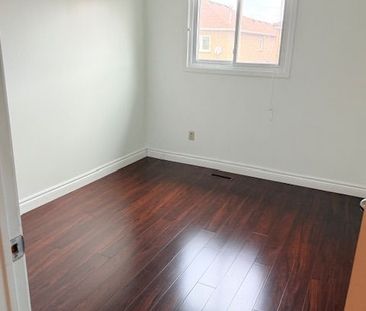 For Lease - 770 Ashprior Avenue, Mississauga, Ontario - Photo 2