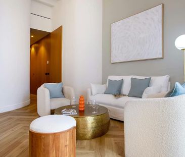 Antonia Díaz, Sevilla, Andalusia 41001 - Foto 1