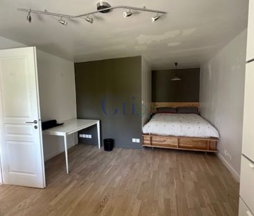 Maison 200 m² - 6 Pièces - Clamart (92140) - Photo 5