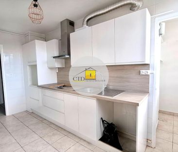 Location Appartement 4 pièces 70m² ST PRIEST 69800 - Photo 3