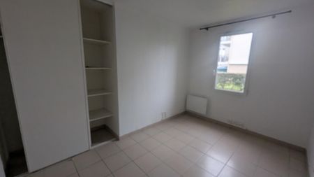 location Appartement T2 DE 42.12m² À MANTES LA JOLIE - Photo 3