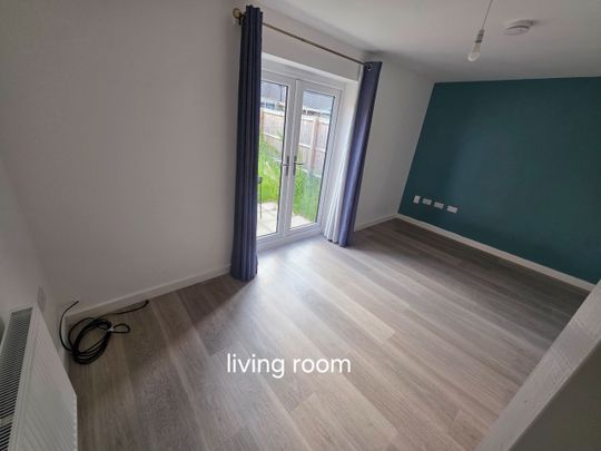 2 Bed Semi-Detached House, Elderberry Close, BS14 - Photo 1