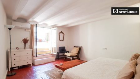 barcelona, Catalonia 08001 - Photo 4