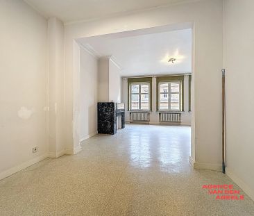 Ruim appartement met 2 slaapkamers in hartje Brugge - Photo 6