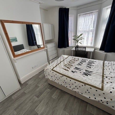 Room in a Shared House, Argyle St, RG1 - Photo 1