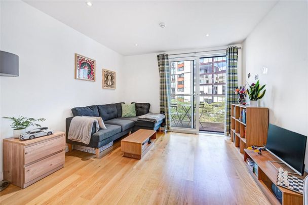 2 bedroom flat to rent - Photo 1