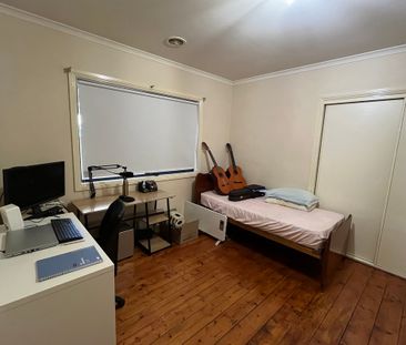 3 Bedroom Townhouse - Photo 6