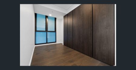 Nearly New Luxury Apartment l One Bed Plus Study - Photo 4