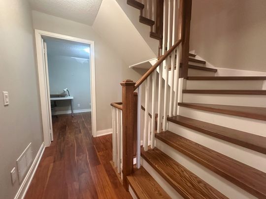 For Lease - 290 Village Green Square Unit# 23, Toronto, Ontario - Photo 1