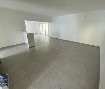 Location Appartement 3 pièces 95m² STE CLOTILDE 97490 - Photo 3