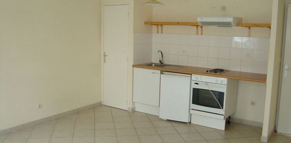 Studio de 27.71 m², rue d’Armentières – Vauban réf 812-001 - Photo 2