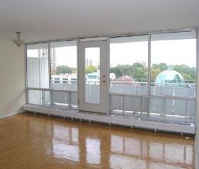 55 Brownlow Avenue - Photo 1