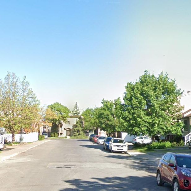 Appartement 5 1/2 à louer - Photo 2